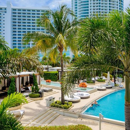 Fontainebleau Jr Suite With Balcony Condo 迈阿密海滩 外观 照片